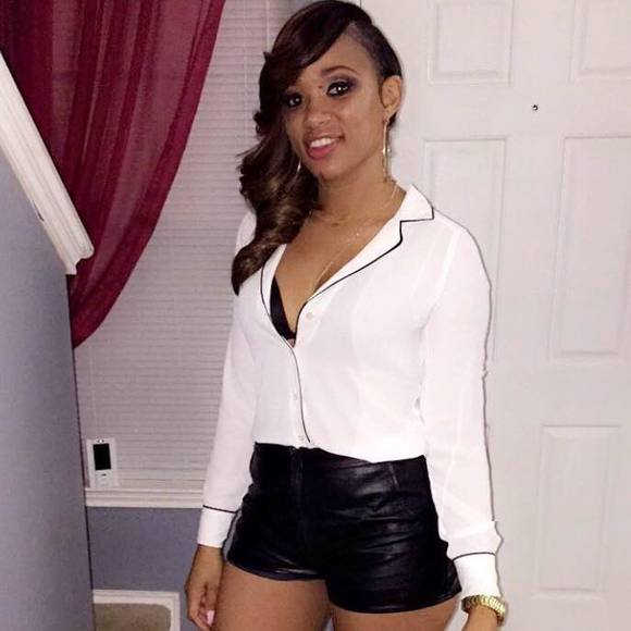 Meet your Posher, Toya - Picture 1 of 1